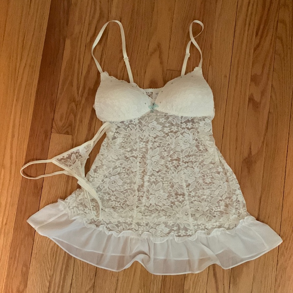 Intimates set